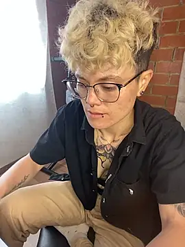 Megan-c stripchat live cam model