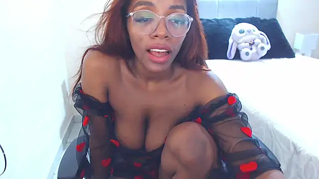 Keyra_Dainty stripchat live cam model