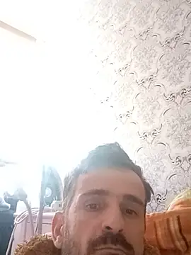 bubu38Goody stripchat live cam model