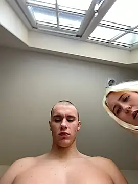 SofiaNLukaBabe stripchat live cam model