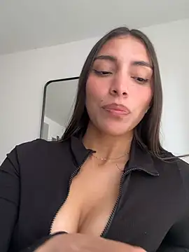 Arianna_rigel stripchat live cam model
