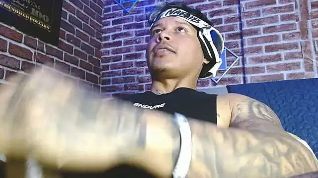 jordan_bigcock_ stripchat live cam model