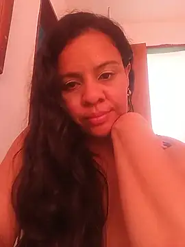 lapatronav2026 stripchat live cam model