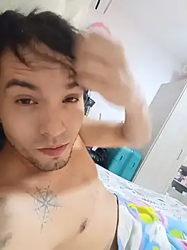 Mrbigcockdanicol10 stripchat live cam model