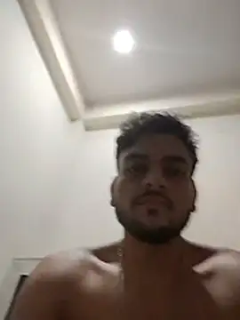 Realcumshow stripchat live cam model