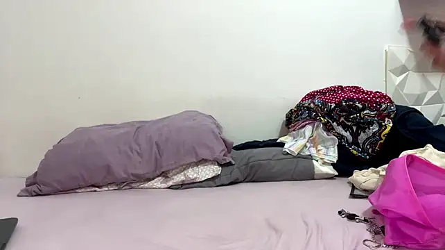 IsisValentine stripchat live cam model