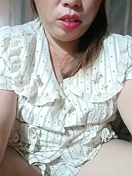 -Yeyi- stripchat live cam model