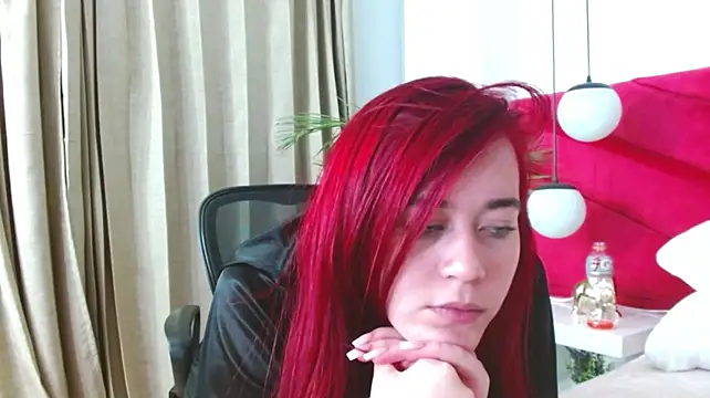 Sophie_ponce stripchat live cam model