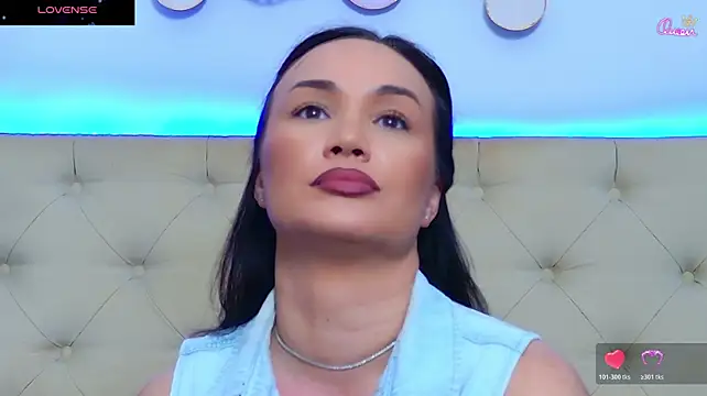 Daliya_ stripchat live cam model