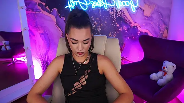 DevilishCandy stripchat live cam model