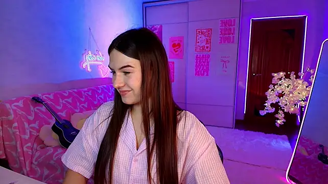 luna_lust_212 stripchat live cam model