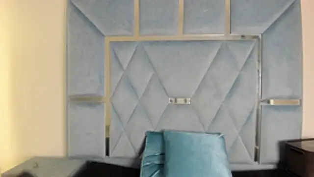 Lucy_asm stripchat live cam model
