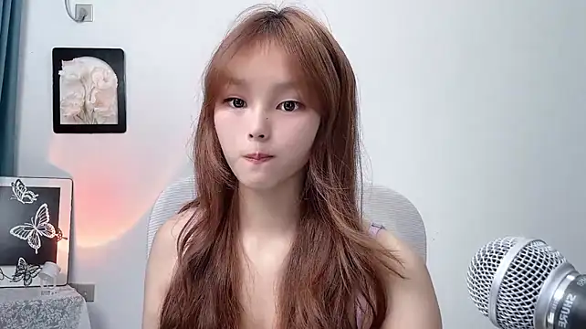 pingping78 stripchat live cam model