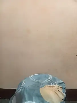 rausann stripchat live cam model