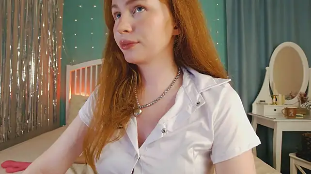 GingerArin stripchat live cam model