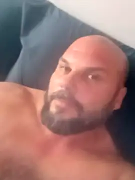 Javierchico stripchat live cam model