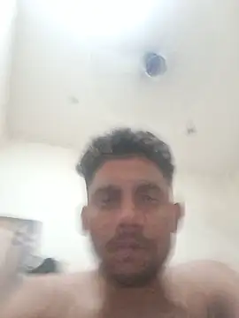 ProperCoach18 stripchat live cam model