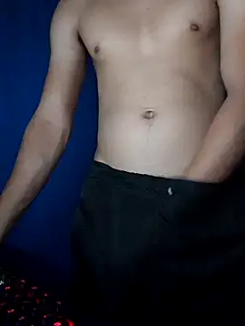 NovinhoTopBrasil stripchat live cam model