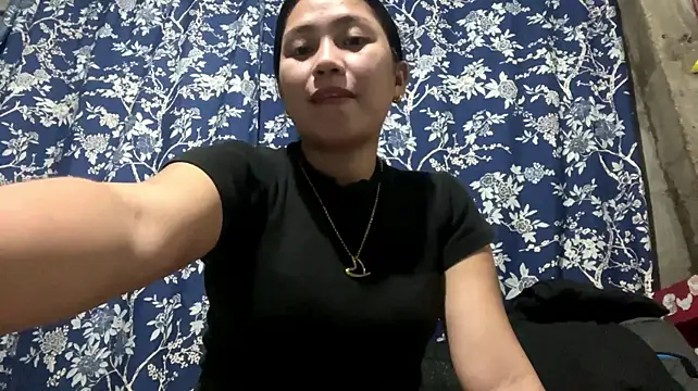 GudrunMatheny stripchat live cam model