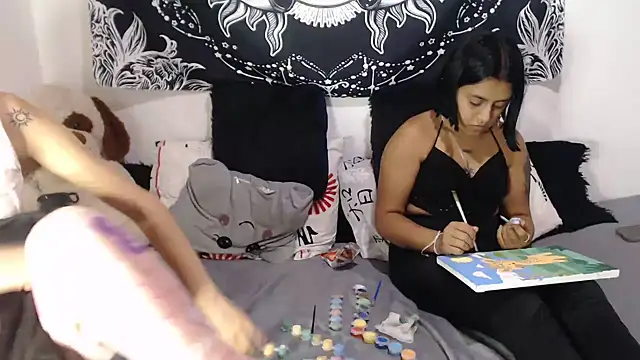 emily_n_abby stripchat live cam model