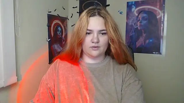 RinaRiii stripchat live cam model