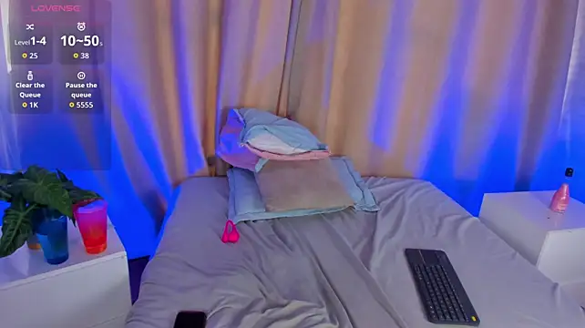 Zoe_Rousee_ stripchat live cam model