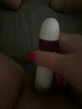 moonmilf stripchat live cam model