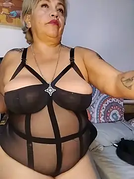 DirtyBIianca stripchat live cam model