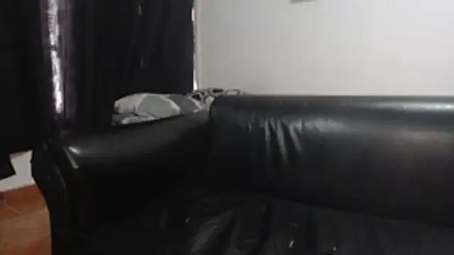 ManoloWal1 stripchat live cam model