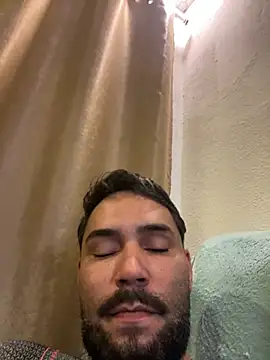 Marcoativ3-1 stripchat live cam model