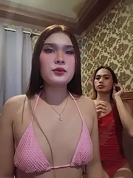 hugecock_belle stripchat live cam model