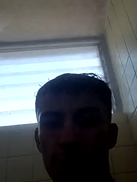 Ricardo_hot03 stripchat live cam model