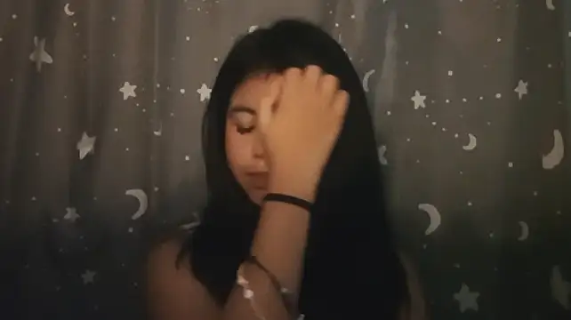 JinaRyun stripchat live cam model