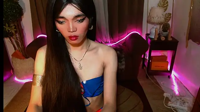 sweet_kyla02 stripchat live cam model