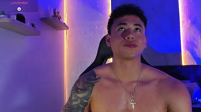 Draven_Marceaux stripchat live cam model