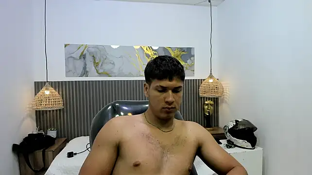AlessandroFranco stripchat live cam model