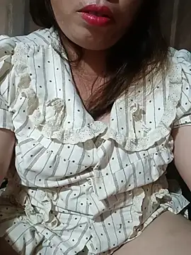 -Yeyi- stripchat live cam model