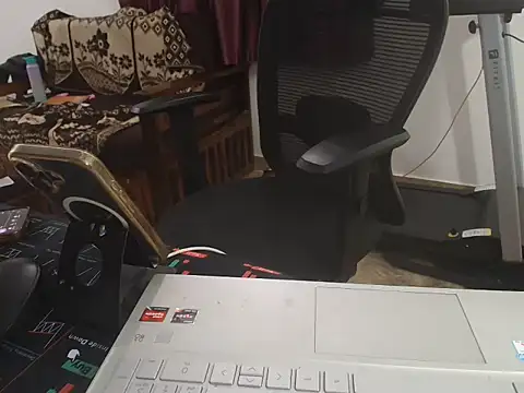 kannada_Hotlady stripchat live cam model