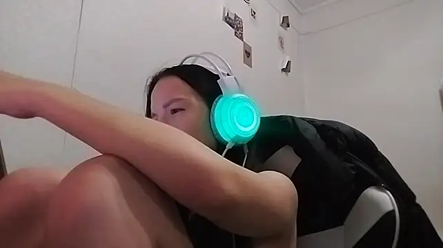 TommyeRodeen stripchat live cam model