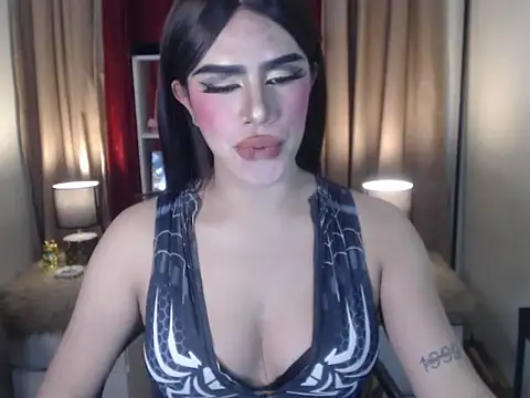 TsAnneNathalie stripchat live cam model