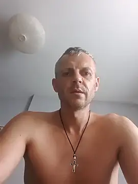 ChiefApron5 stripchat live cam model