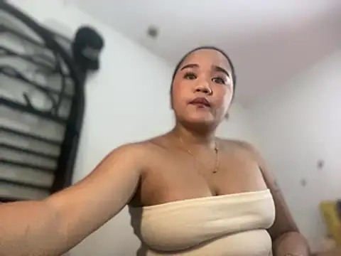 lilywanpolie_ stripchat live cam model