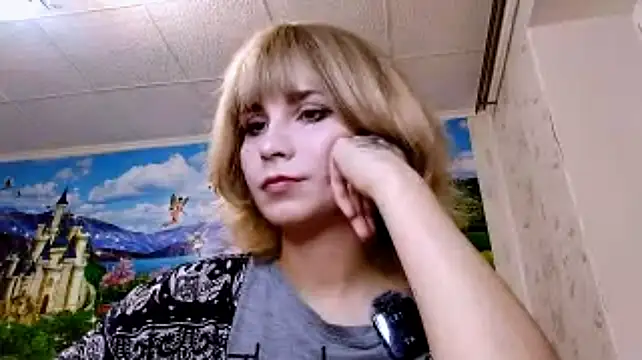 ChingCottingham stripchat live cam model
