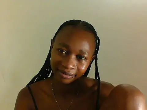 Choco_petite2 stripchat live cam model