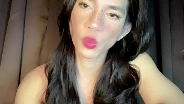 BaffledLensman stripchat live cam model