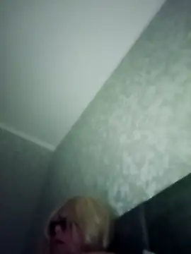 Vita72219 stripchat live cam model