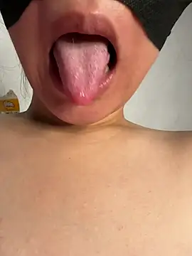 Vietcouple stripchat live cam model