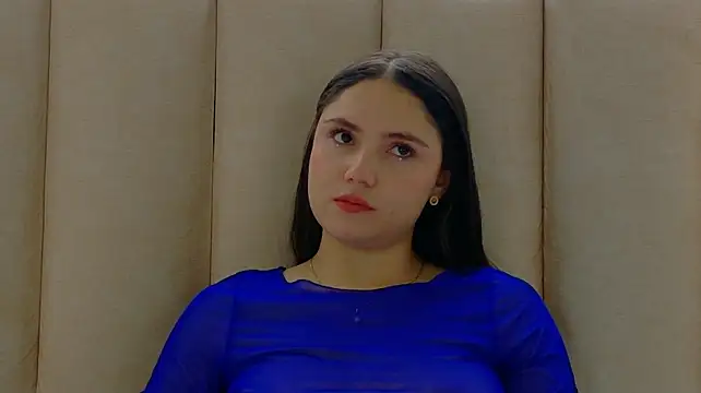 alexialeman stripchat live cam model