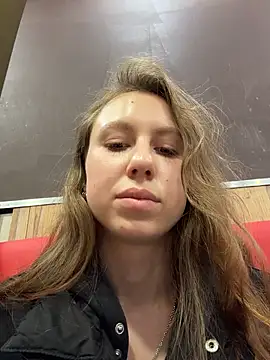 outdoor-houndour stripchat live cam model