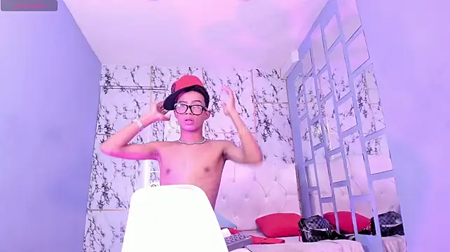 patrick_lovee1 stripchat live cam model